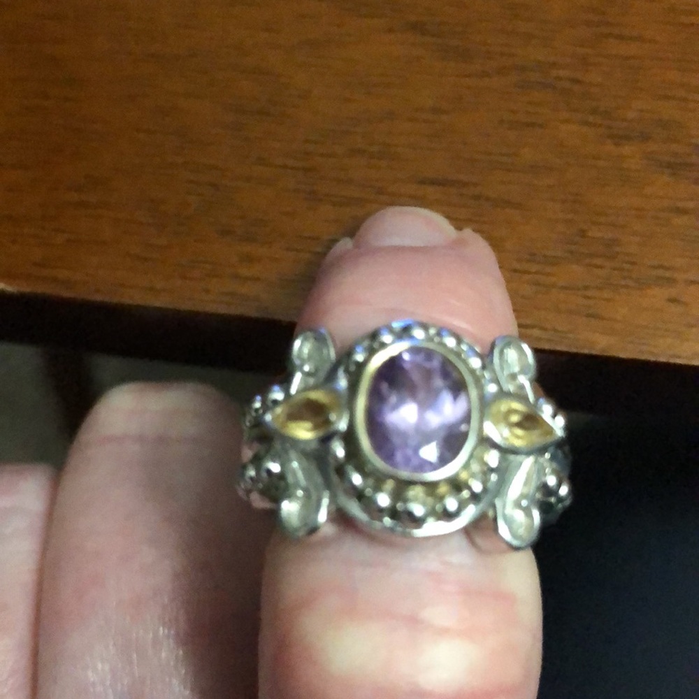 Gem Treasures Amethyst Ring